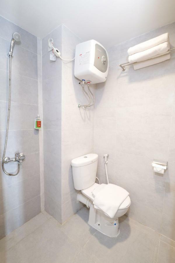 Collection O 15 Taman Melati Merr Surabaya Exterior photo
